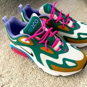 Nike air 200 mystic green